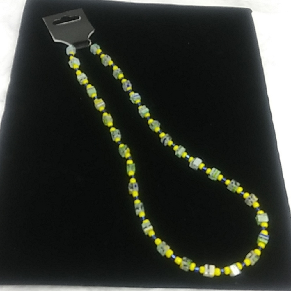 Exquisite Glass Beaded Necklace.